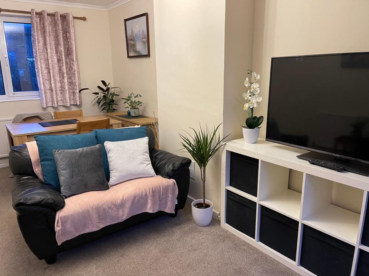 St Ives, King Bed Cosy Home, Parking, Fast Wi Fi St Ives  Ngoại thất bức ảnh